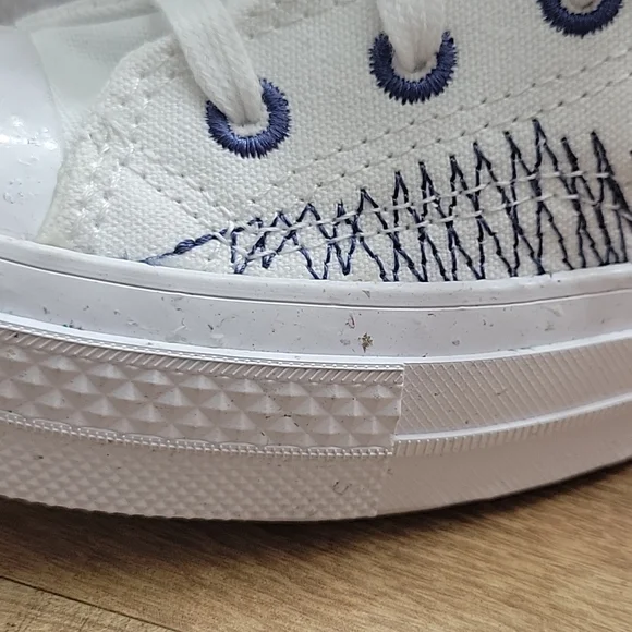 Converse High Top Brand new. - Picture 4 of 12